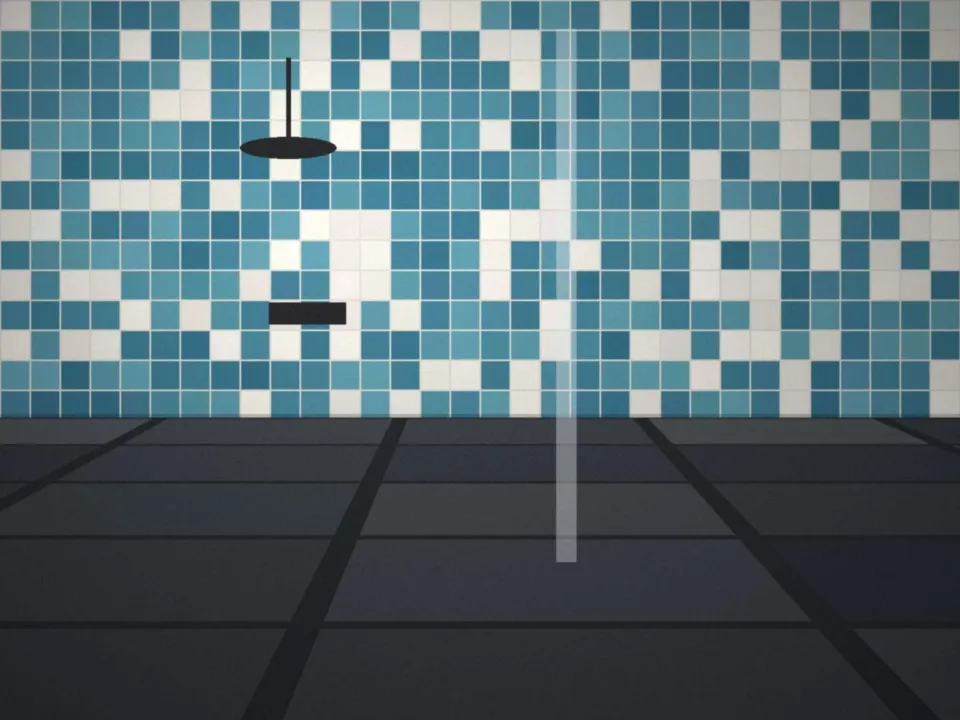 Douche en mosaïque bleue et sol en ardoise
