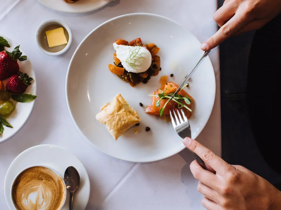 Assiettes du brunch du dimanche